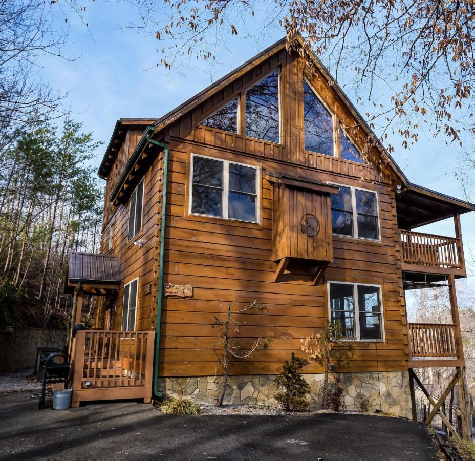 Lazy Bear Lodge Gatlinburg Exterior photo
